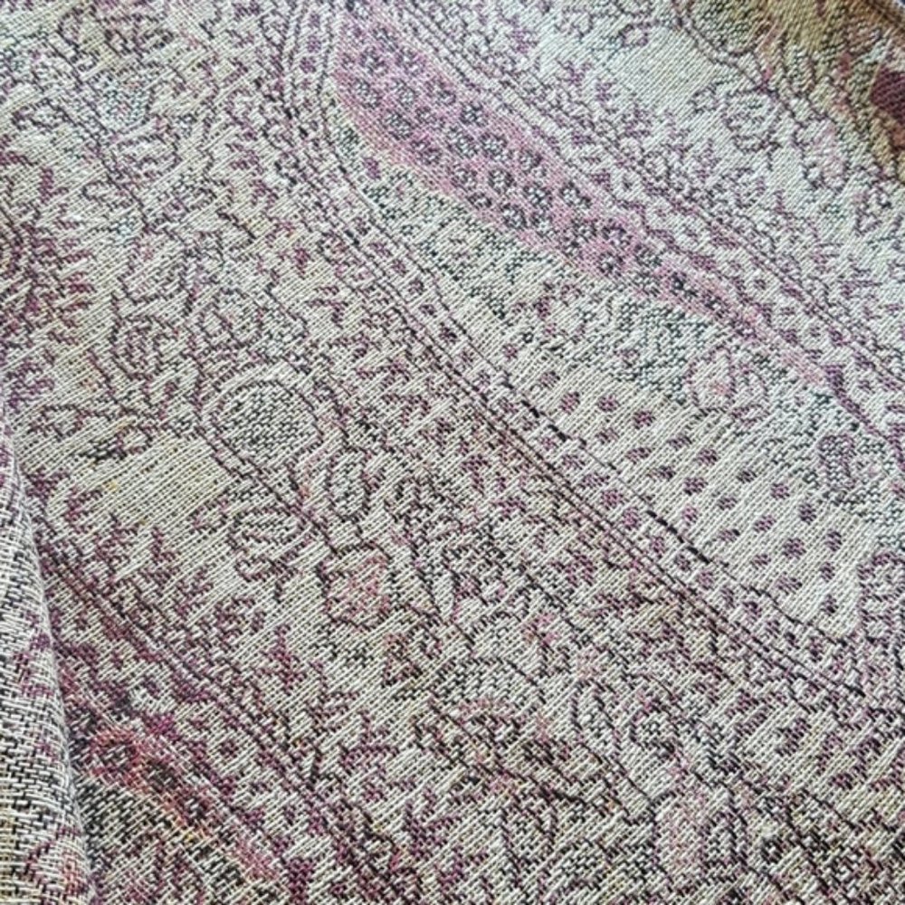 Maroon And Gold Scarf -Perfect Condition Well Protected - Picture 10 of 11